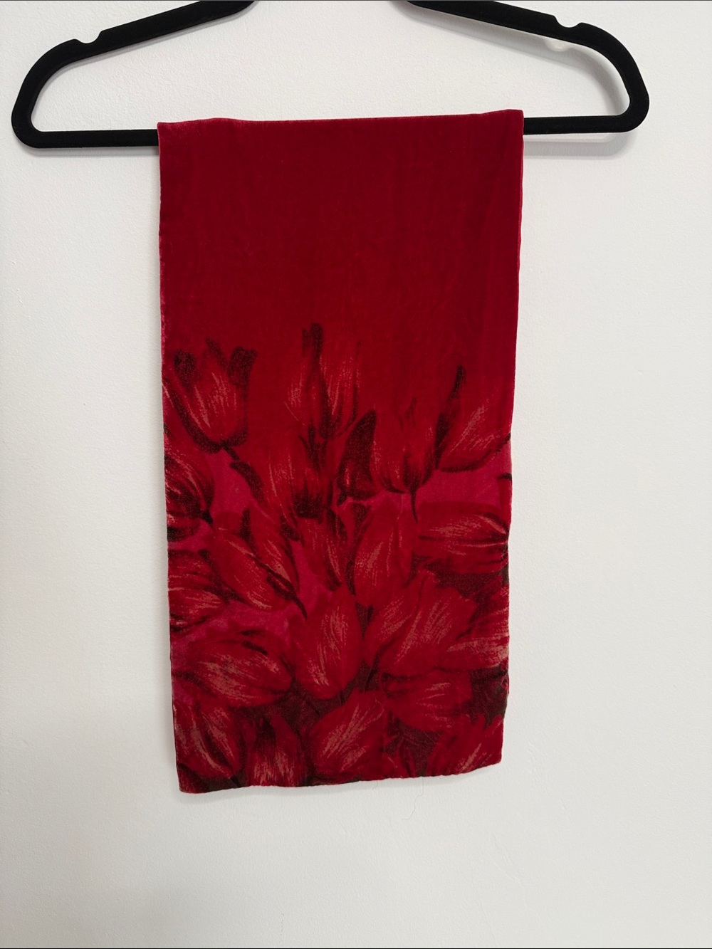 Red Floral Velvet Scarf